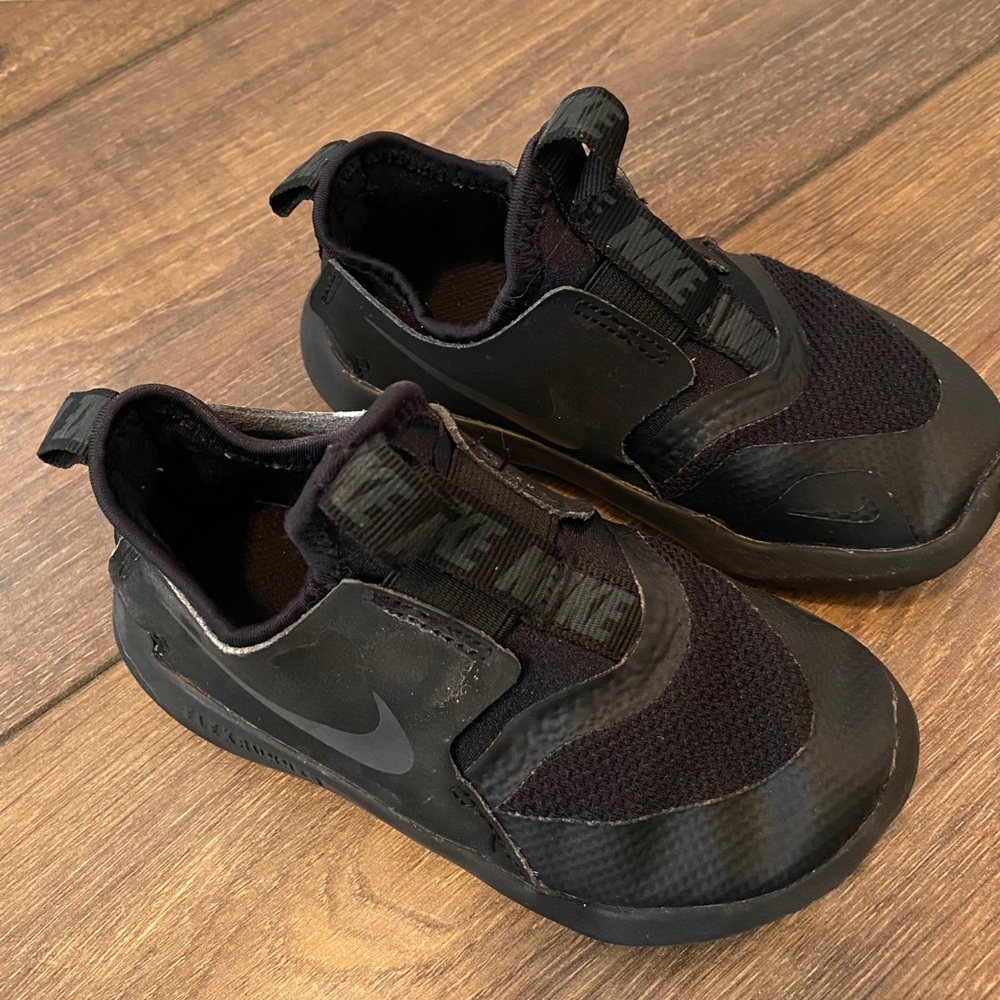 Nike! 🖤